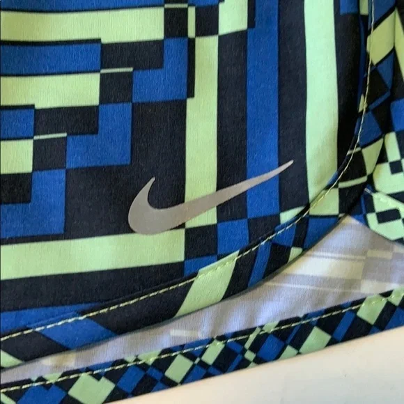 Nike Running Shorts - Picture 2 of 8